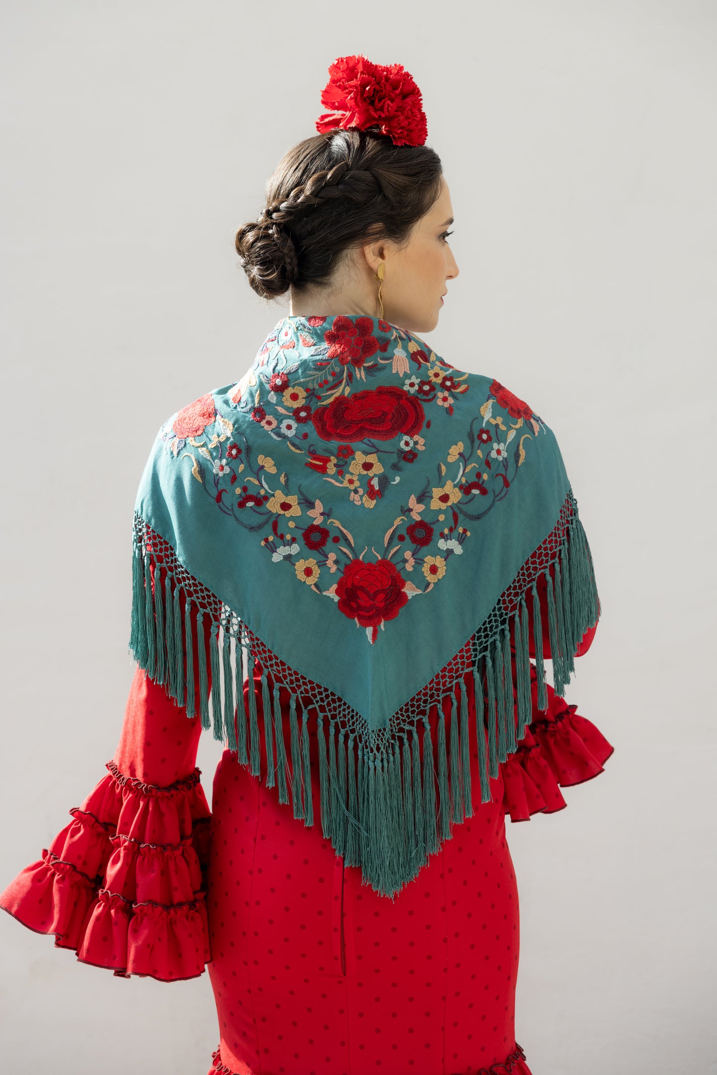 Mantón de seda flecado a mano rosa verde.