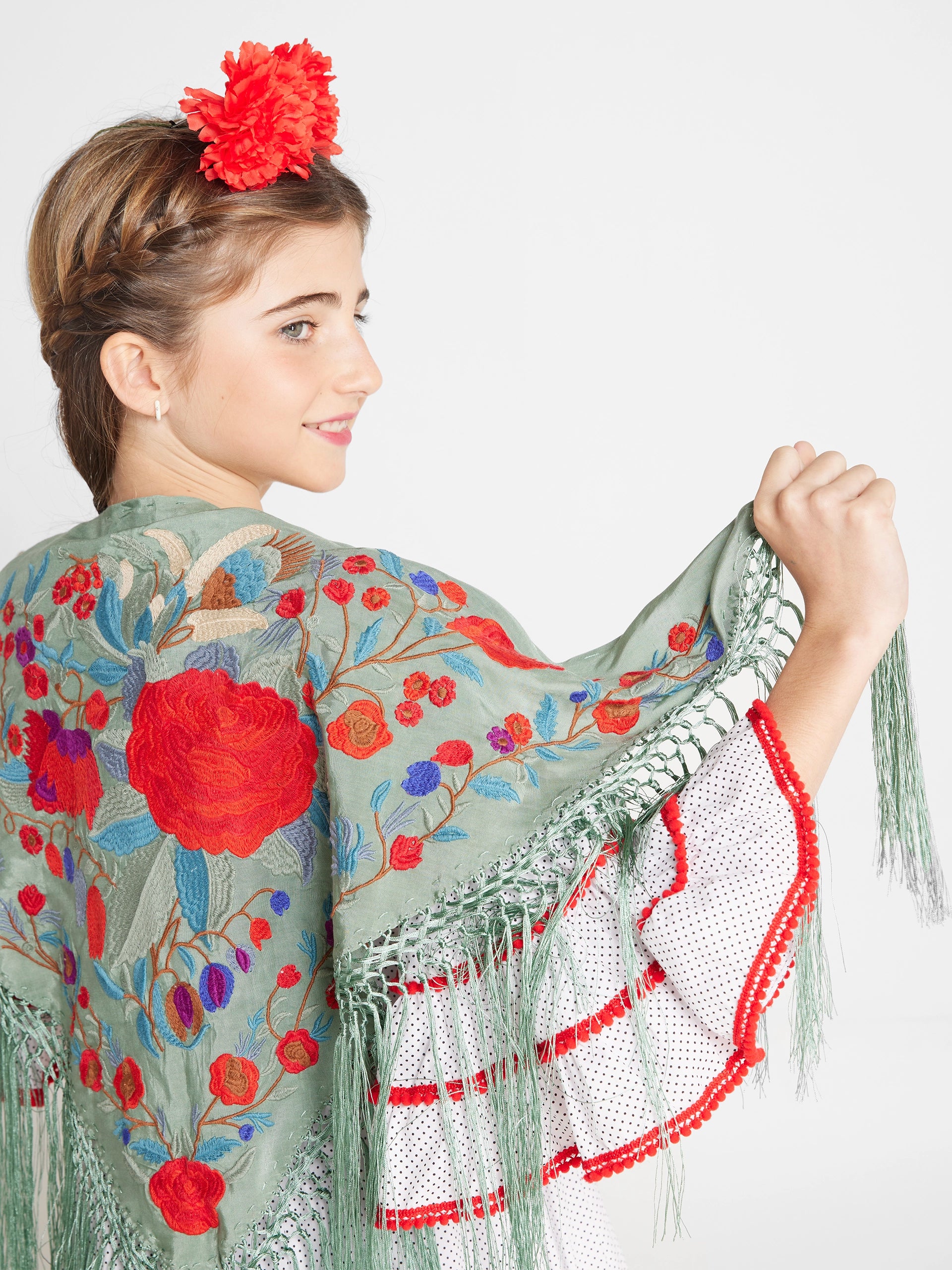 MANTONES DE SEDA BORDADO A MANO VERDE AGUA EMPOLVADO K7