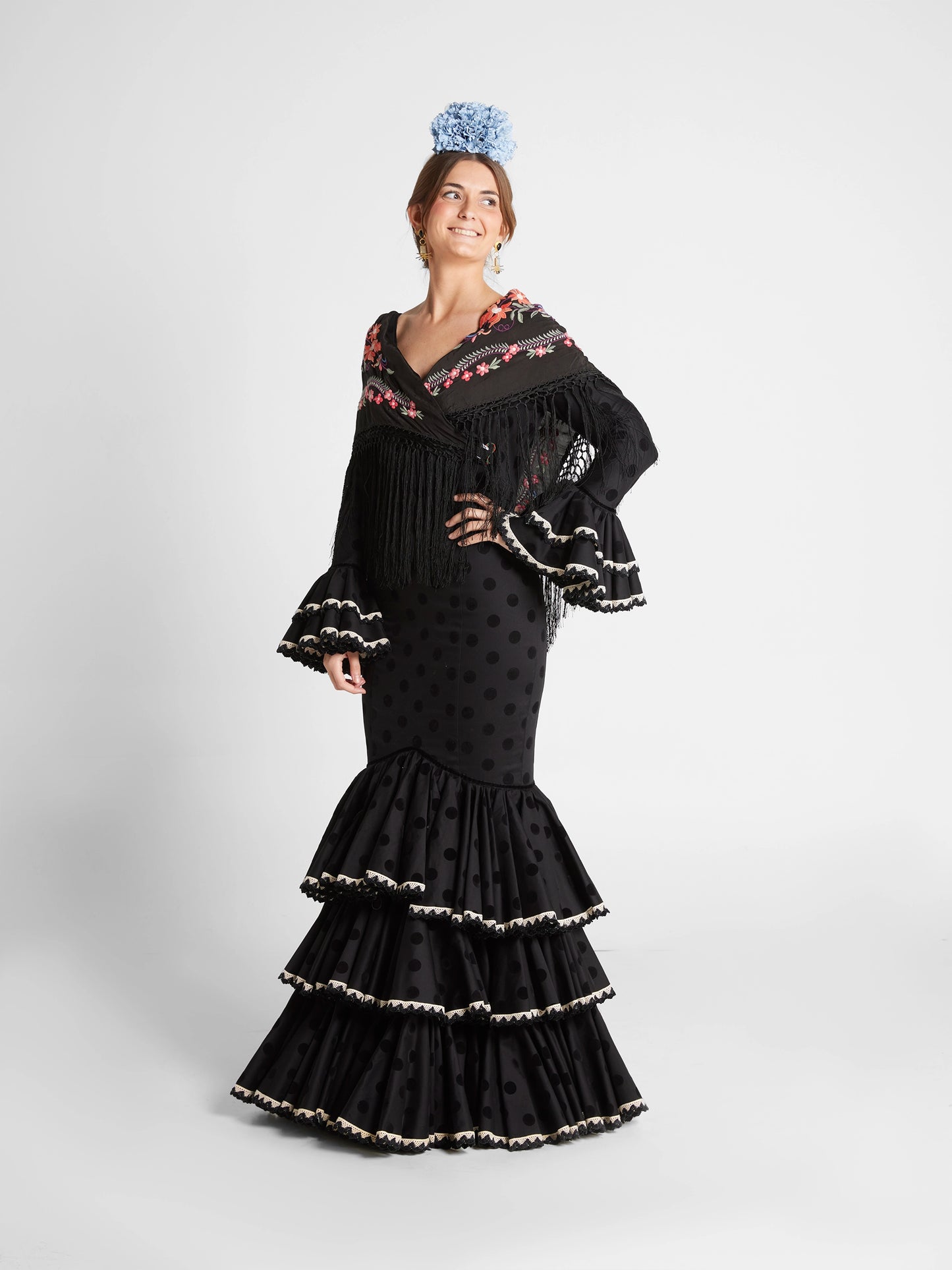 Modelo Cris negro by ConVolantes (Córdoba, España)