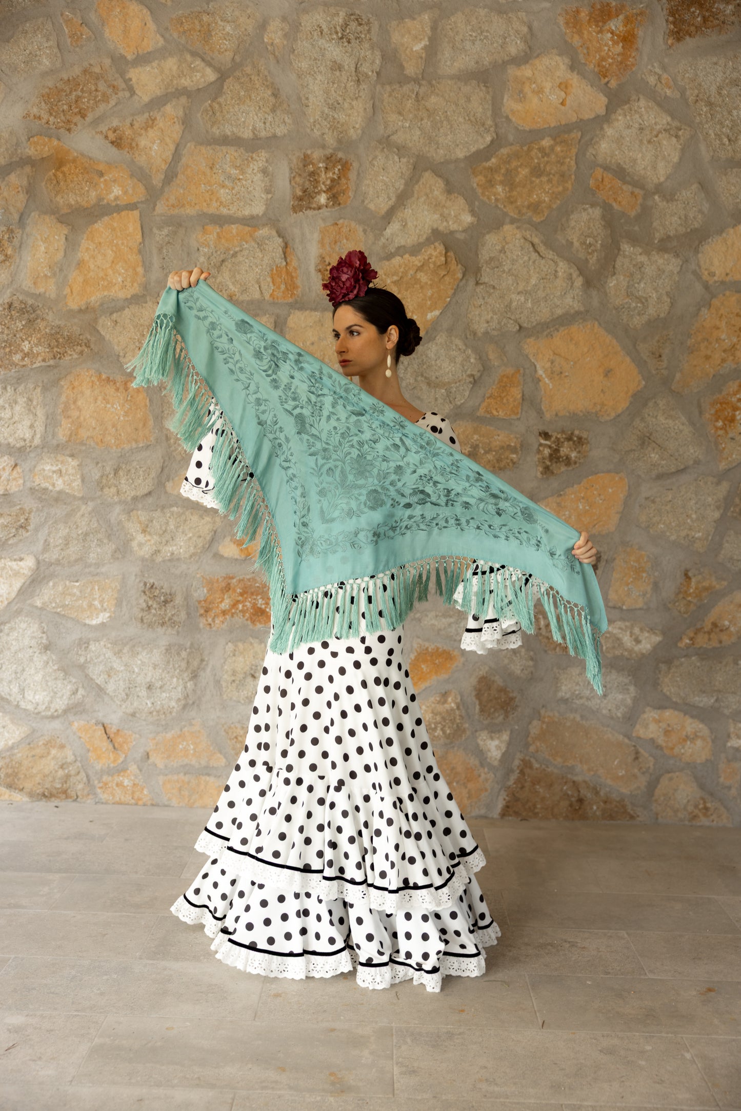 Mantón de seda flecado a mano azul empolvado