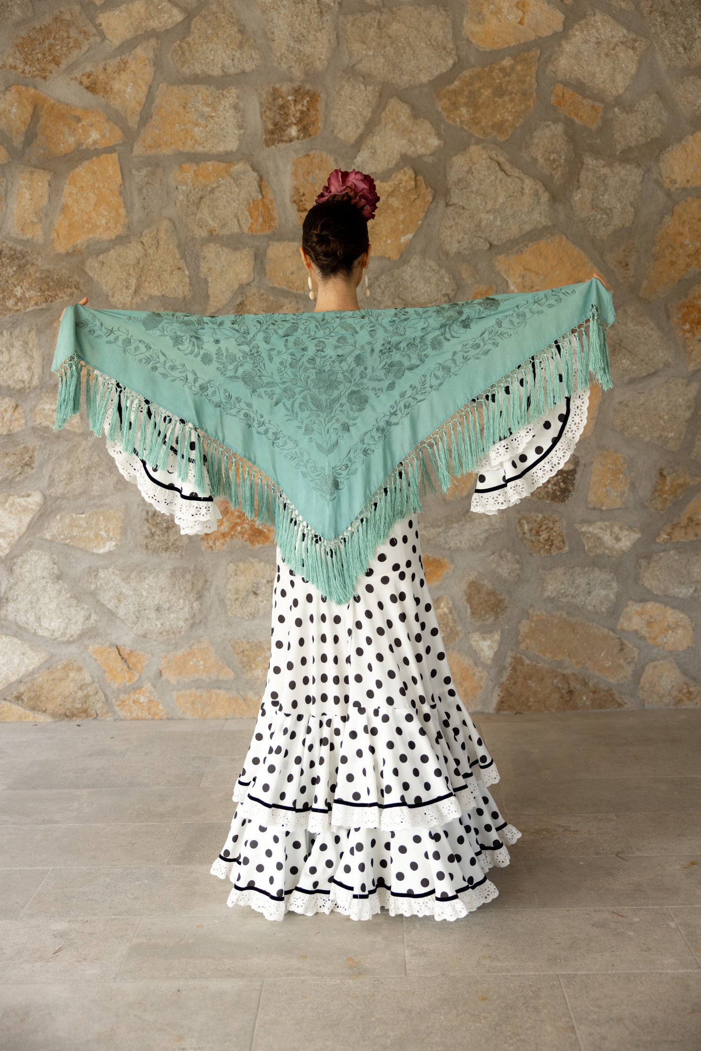 Mantón de seda flecado a mano azul empolvado