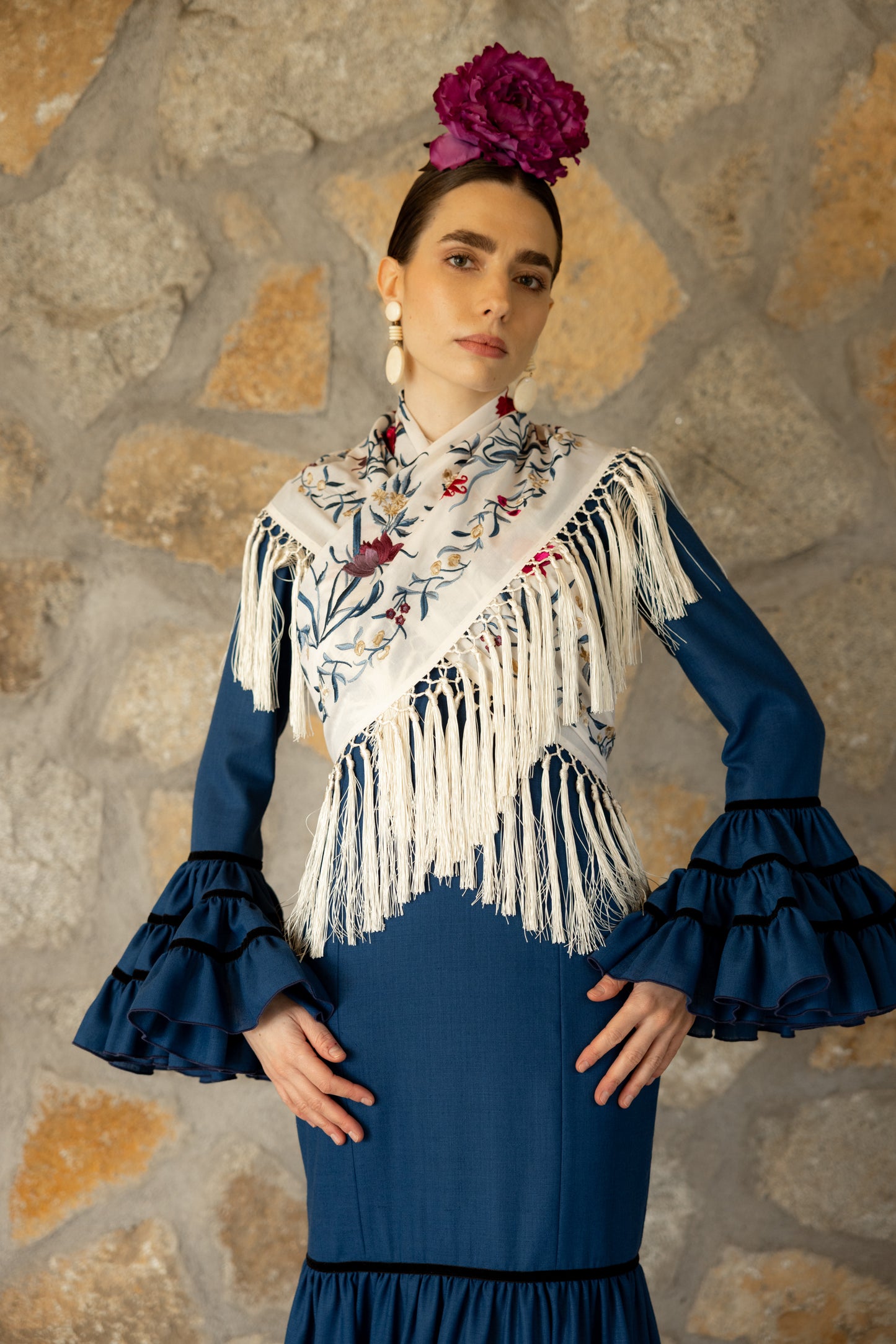 Modelo Ceci azul marino by Rent Il Clavel (alquiler)