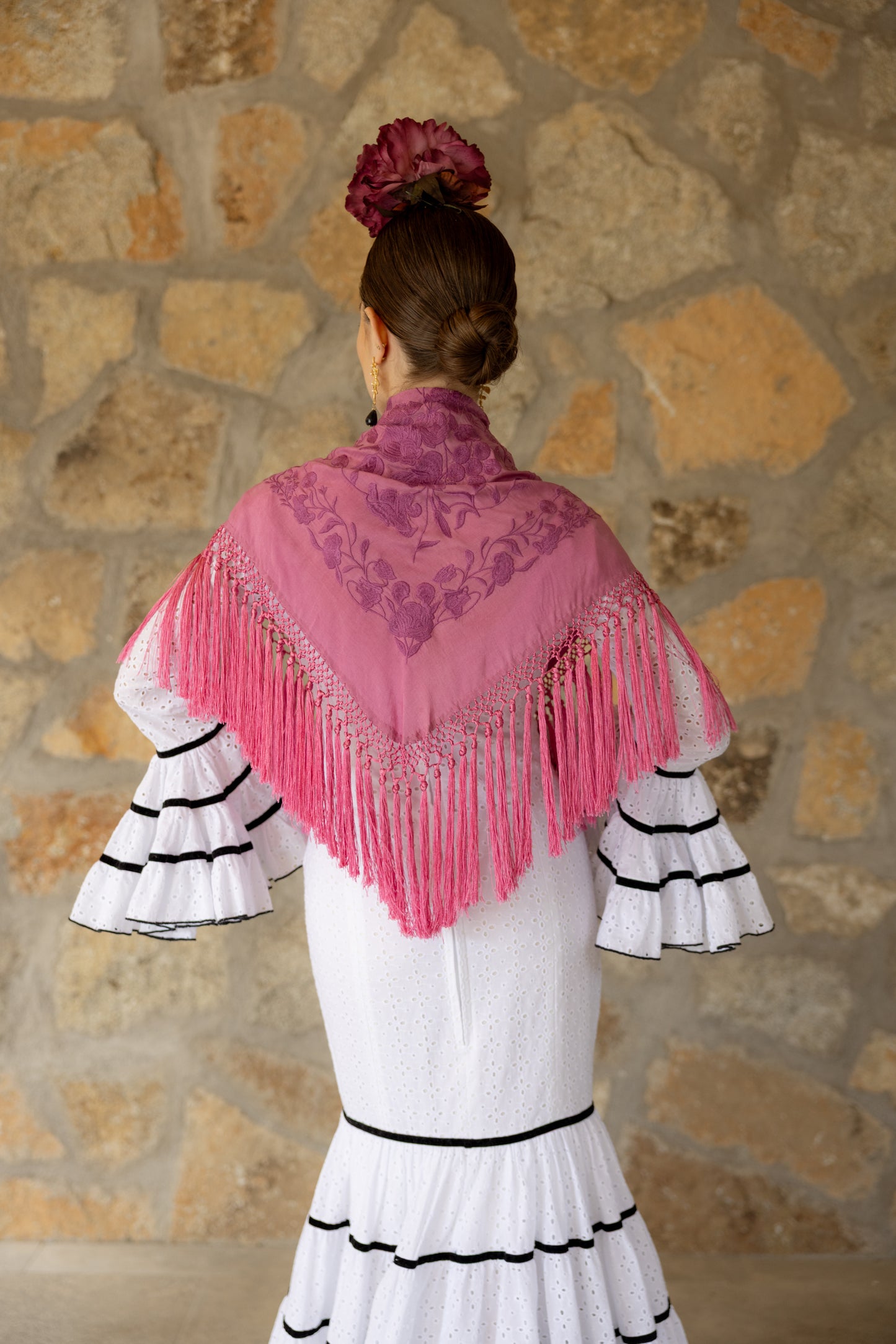 Mantón de seda flecado a mano rosa empolvado