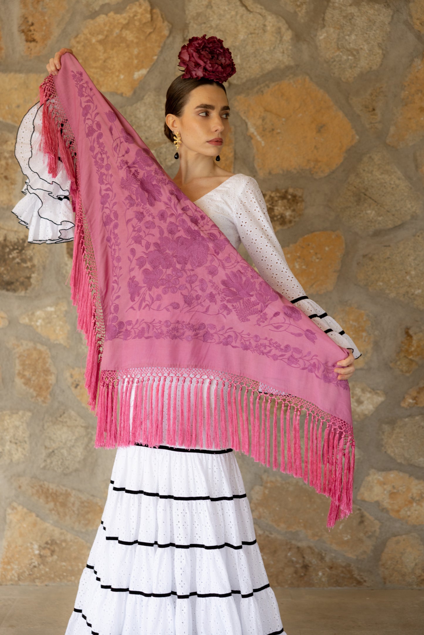 Mantón de seda flecado a mano rosa empolvado