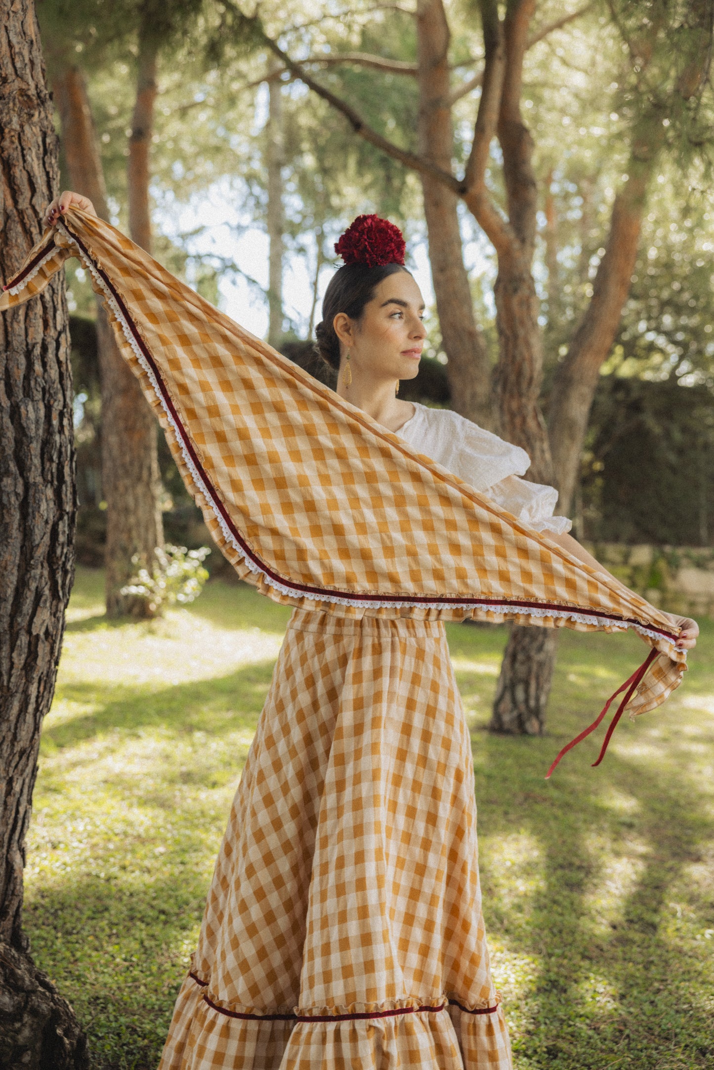 Conjunto romería falda y pañoleta hecho a mano